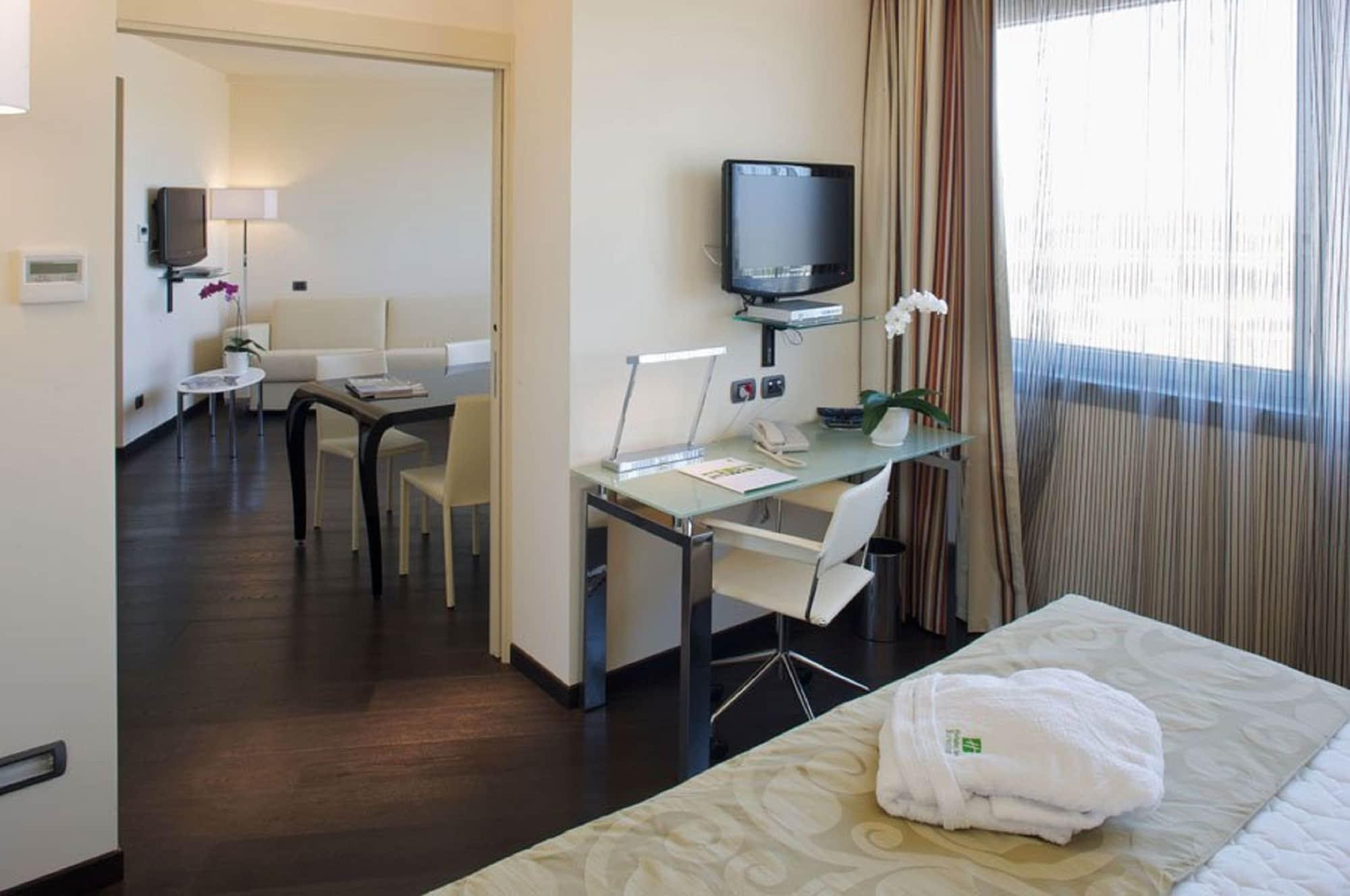 Grand Hotel Mattei Ravenna Esterno foto