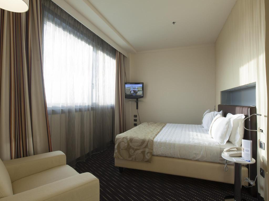Grand Hotel Mattei Ravenna Camera foto