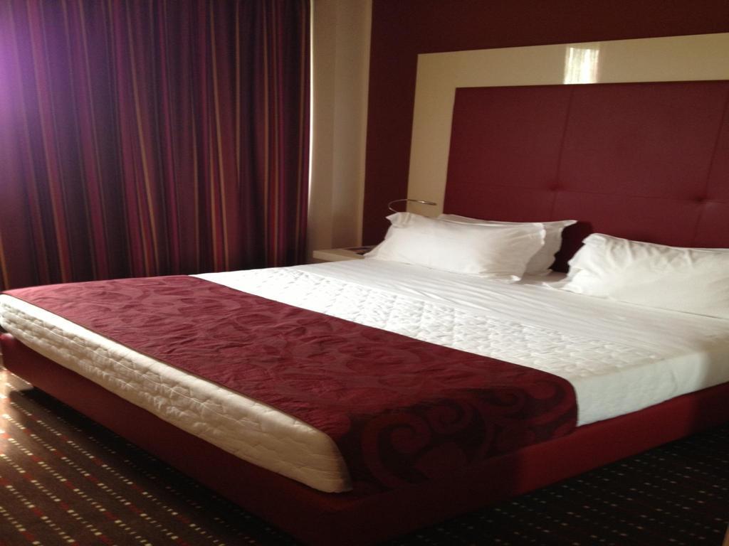Grand Hotel Mattei Ravenna Esterno foto
