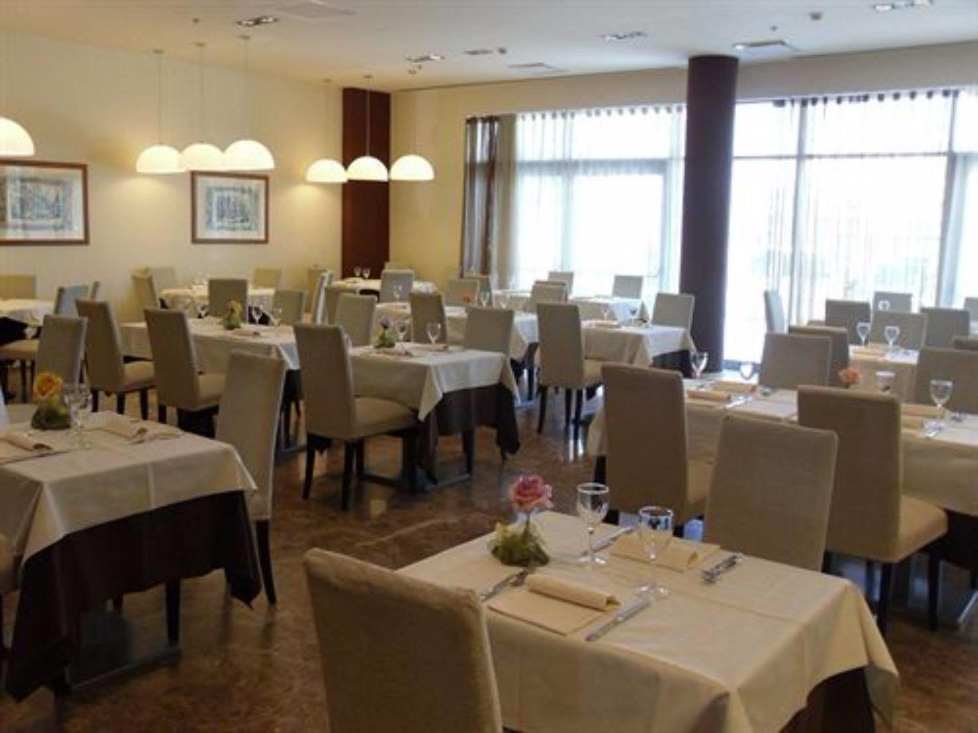 Grand Hotel Mattei Ravenna Esterno foto
