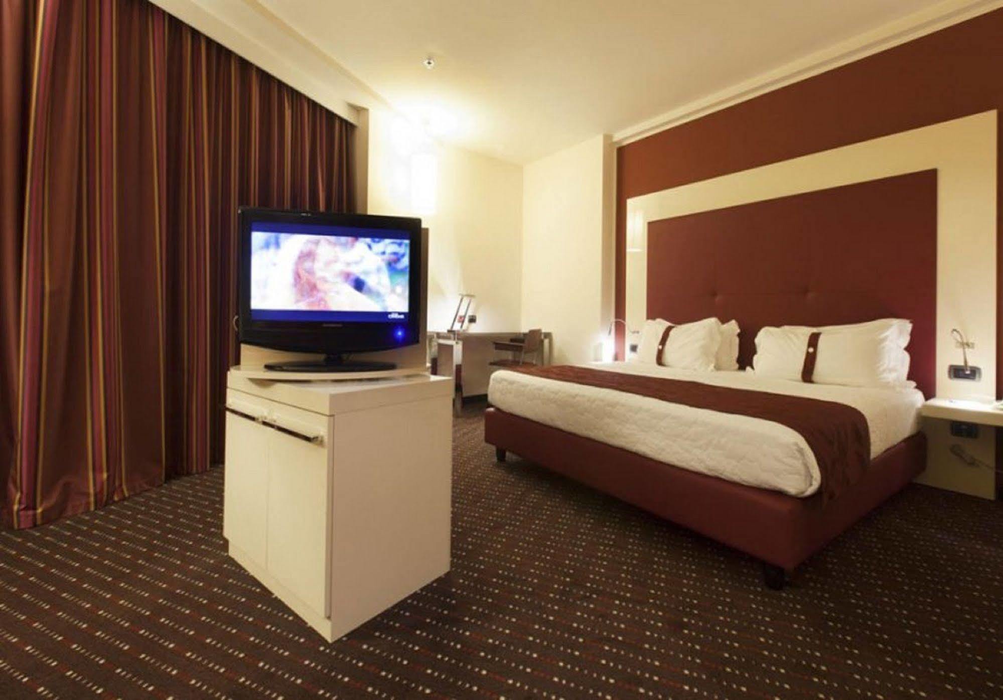 Grand Hotel Mattei Ravenna Esterno foto