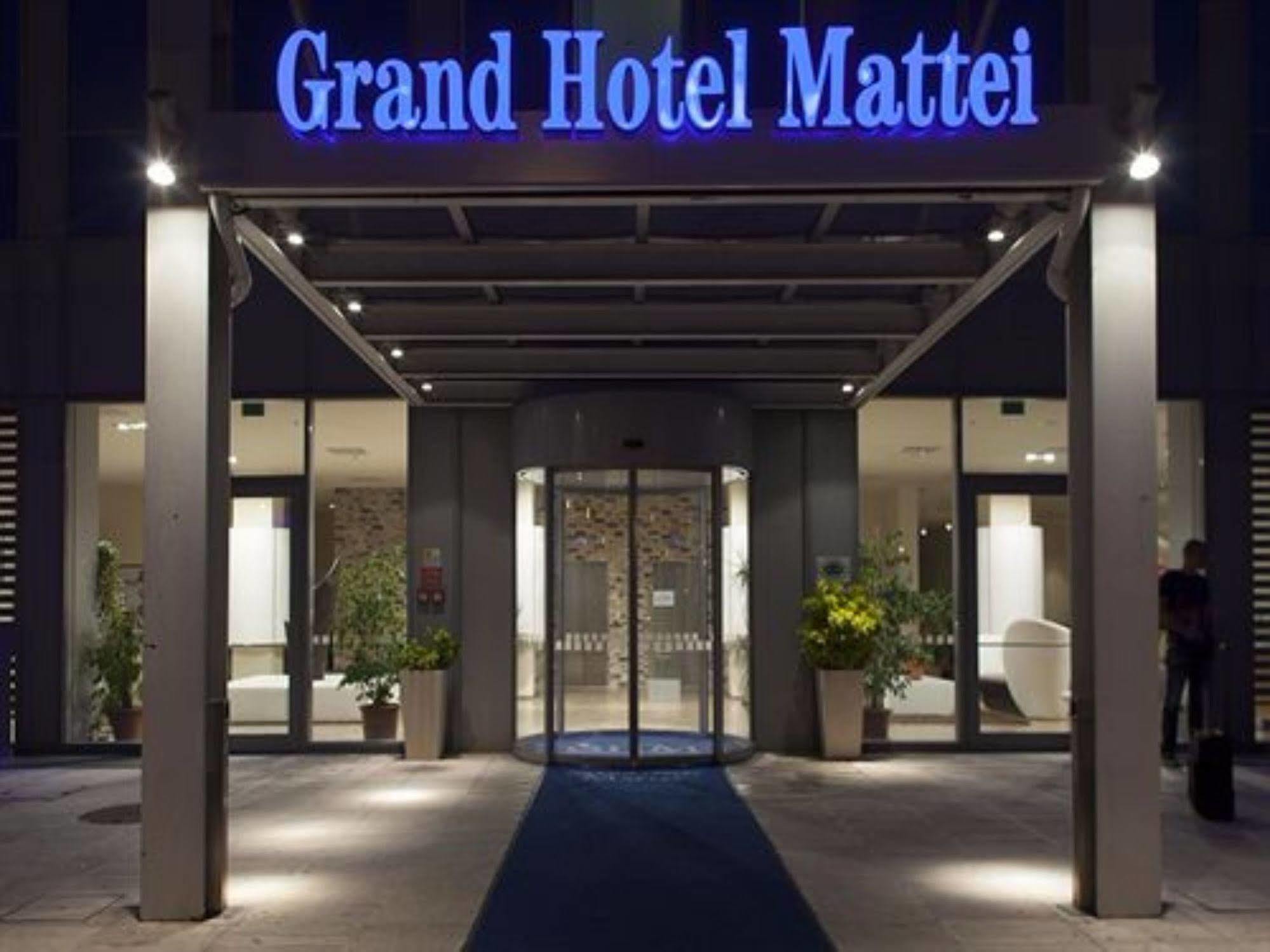 Grand Hotel Mattei Ravenna Esterno foto